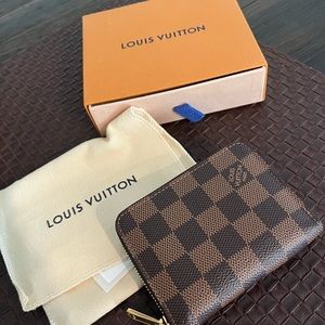 Louis Vuitton Zippy Coin Purse